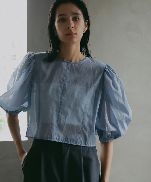 MANOF（マノフ）の「SHEER GATHER BLOUSE（シャツ/ブラウス・レディース・ブルー/ブラック/ピンク・S/M）」の7枚目の写真