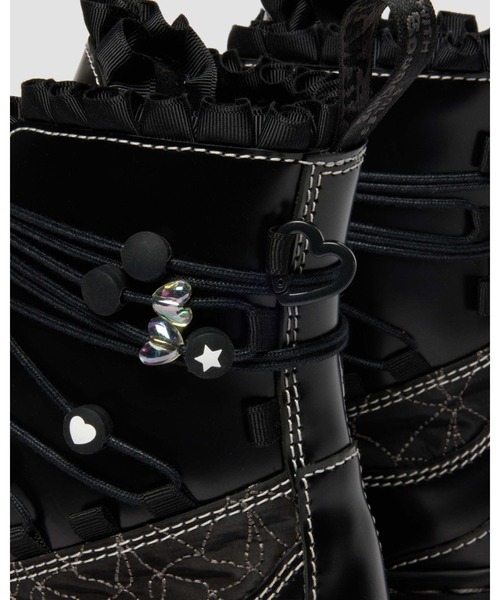 Dr. Martens(ドクターマーチン)の「Dr. Martens/ドクターマーチン JADON FRILL 8 ホール ブーツ 42044001(ブーツ・レディース・ブラック・UK3/UK6/UK5/UK4)」の5枚目の写真