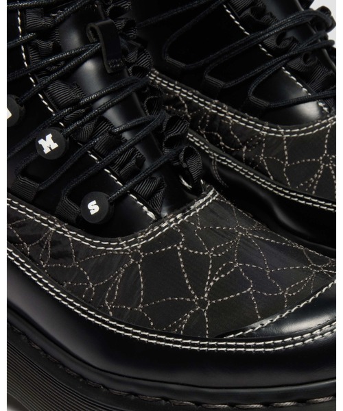 Dr. Martens(ドクターマーチン)の「Dr. Martens/ドクターマーチン JADON FRILL 8 ホール ブーツ 42044001(ブーツ・レディース・ブラック・UK3/UK6/UK5/UK4)」の9枚目の写真
