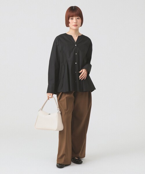 Ray BEAMS（レイビームス）の「キーネック フレア ブラウス（シャツ/ブラウス・レディース・サックスブルー/ブラック/ブラウン系その他2・ONE SIZE）」の21枚目の写真