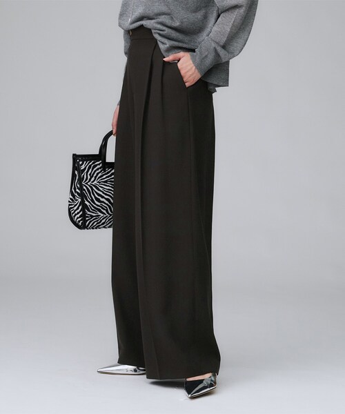 UNTITLED（アンタイトル）の「【セットアップ可/洗える】梳毛調合繊2タックワイドパンツ（その他パンツ・レディース・スミクロ/ライトベージュ・42/04/03/02/01/00/50/48/46/44）」の10枚目の写真