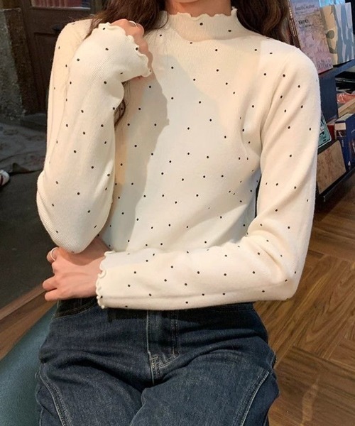 Mejoul(メジュール)の「ドット柄ハイネックメロウロンT(Tシャツ/カットソー・レディース・ホワイト/ブラック・M/L)」の9枚目の写真