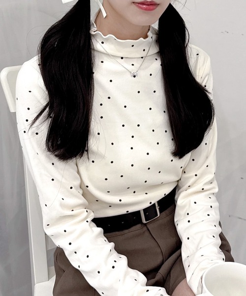 Mejoul(メジュール)の「ドット柄ハイネックメロウロンT(Tシャツ/カットソー・レディース・ホワイト/ブラック・M/L)」の19枚目の写真