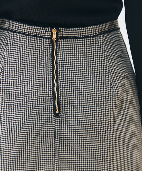 TOMORROWLAND collection(トゥモローランドコレクション)の「ガンクラブトゥースリバー 2-wayマーメイドスカート(スカート・レディース・ブラック系その他・36/34)」の7枚目の写真