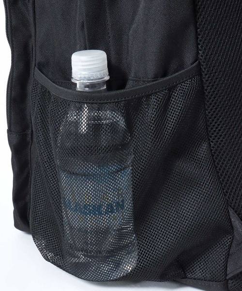 Lee(リー)の「Lee/リー 撥水 ロゴ ワンポイント刺繍 多ポケットバックパック/リュック/大容量 約34L/レディース メンズ(バックパック/リュック・レディース・ブラック・FREE)」の11枚目の写真