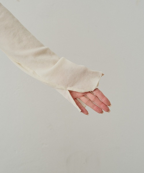 PUAL CE CIN（ピュアルセシン）の「ナイロンチュールベロアクルーネックカットソー（Tシャツ/カットソー・レディース・アイボリー/ブラウン/ライトグレー・FREE）」の10枚目の写真