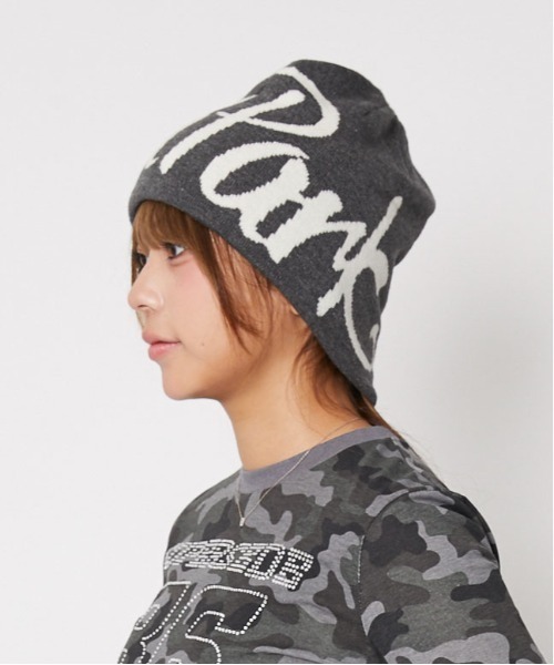 GORGE(ゴージ)の「《ロゴ×スター柄》リバーシブルニット帽 ユニセックス 防寒 ストリートコーデ☆(ニットキャップ/ビーニー・レディース・ブラック/グレー/レッド/アイボリー・F)」の14枚目の写真