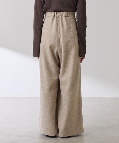 COLLAGE GALLARDAGALANTE（コラージュガリャルダガランテ）の「ツイードタックワイドパンツ（デニムパンツ・レディース・ベージュ/ブラック・FREE）」の3枚目の写真