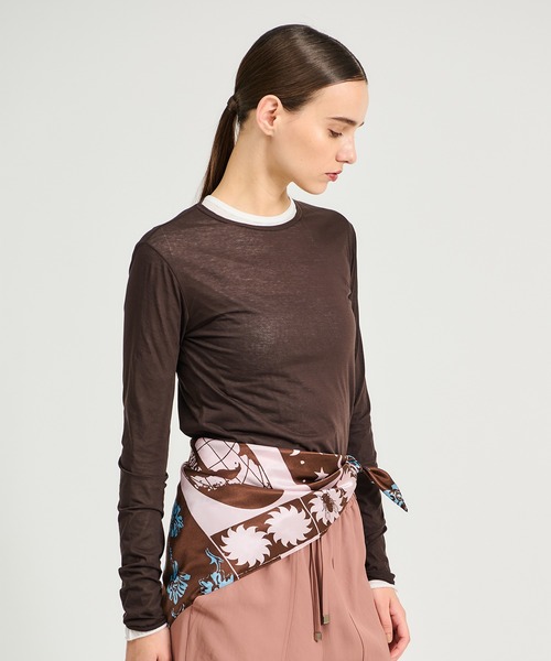 ESTNATION（エストネーション）の「ESTNATION / プリント シルクスカーフ《ESTNATION EXCLUSIVE》（ストール/ショール・レディース・クリアブラウン/カリビアンブルー・FREE）」の5枚目の写真