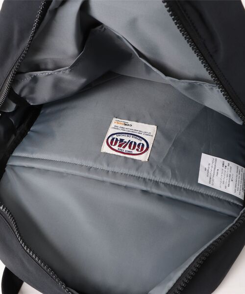 SIERRA DESIGNS(シェラデザイン)の「【SIERRA DESIGINS】60/40 2 WAY DAYPACK(バックパック/リュック・レディース・タン/グリーン/ダークネイビー/ブラック/サックスブルー/セージグリーン・ONE SIZE)」の8枚目の写真