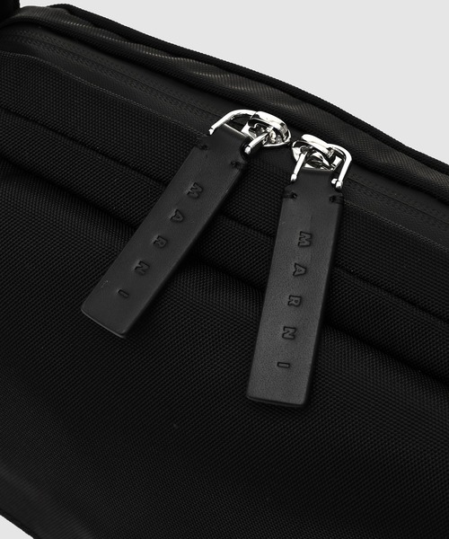 MARNI(マルニ)の「NYLON / カメラバッグ(ショルダーバッグ・メンズ・ブラック・ONE SIZE)」の6枚目の写真