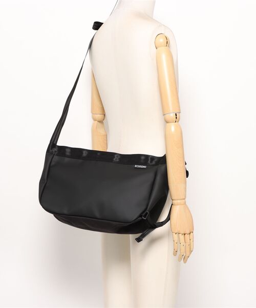 CHROME(クローム)の「CHROME/クローム ショルダーバッグ NEWSPAPER MESSENGER SM ニュースペーパー メッセンジャー スモール JP198MTBK(ショルダーバッグ・メンズ・ブラック・FREE)」の5枚目の写真