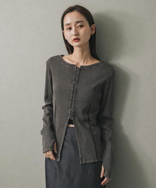 SENSE OF PLACE by URBAN RESEARCH（センスオブプレイスバイアーバンリサーチ）の「フロントボタンリブトップ（Tシャツ/カットソー・レディース・チャコールグレー/ブラウン/イエロー・ONE）」の4枚目の写真