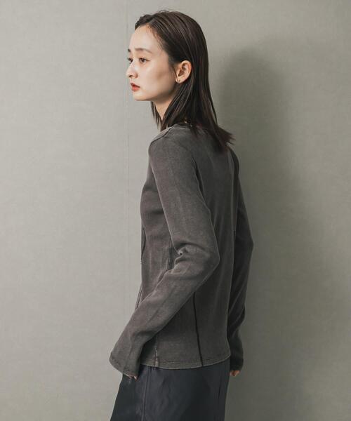 SENSE OF PLACE by URBAN RESEARCH（センスオブプレイスバイアーバンリサーチ）の「フロントボタンリブトップ（Tシャツ/カットソー・レディース・チャコールグレー/ブラウン/イエロー・ONE）」の5枚目の写真