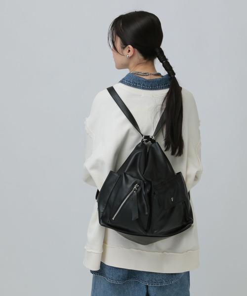 LEPSIM(レプシィム)の「3WAYリュックショルダー 595114(ショルダーバッグ・レディース・ブラック/ブラウン/グレイッシュベージュ/ブラック系その他/チャコールグレー・ONE SIZE)」の3枚目の写真