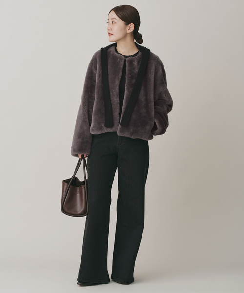 IENA（イエナ）の「ムートン ショートコート（ムートンコート・レディース・グレー・FREE）」の6枚目の写真