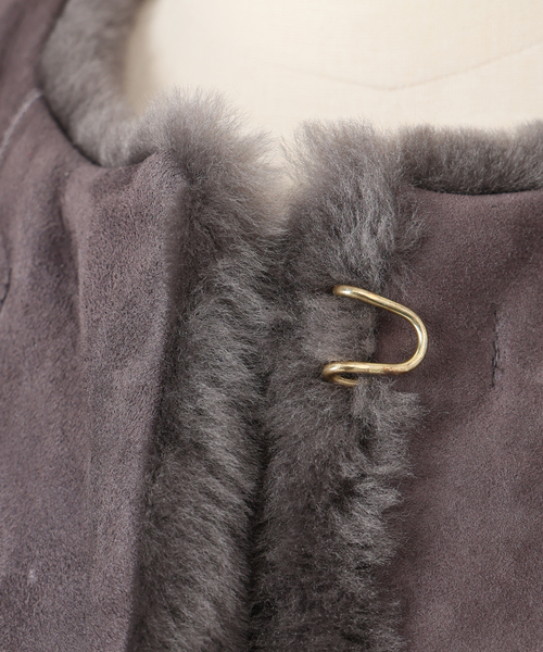 IENA（イエナ）の「ムートン ショートコート（ムートンコート・レディース・グレー・FREE）」の4枚目の写真