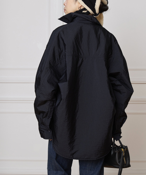 christian wijnants(クリスチャンワイナンツ)の「CHRISTIAN WIJNANTS/クリスチャンワイナンツ PADDED NYLON SHIRT(その他アウター・レディース・カーキ/ネイビー・FREE)」の10枚目の写真