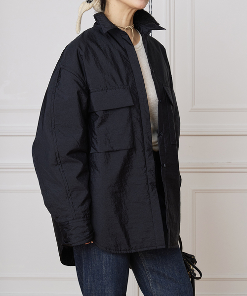 christian wijnants(クリスチャンワイナンツ)の「CHRISTIAN WIJNANTS/クリスチャンワイナンツ PADDED NYLON SHIRT(その他アウター・レディース・カーキ/ネイビー・FREE)」の11枚目の写真