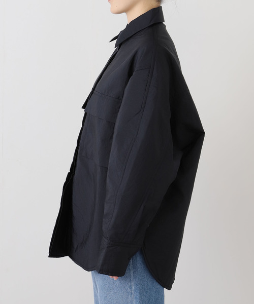 christian wijnants(クリスチャンワイナンツ)の「CHRISTIAN WIJNANTS/クリスチャンワイナンツ PADDED NYLON SHIRT(その他アウター・レディース・カーキ/ネイビー・FREE)」の6枚目の写真