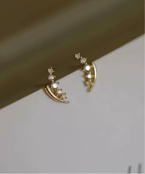 Burner(バーナー)の「【blatto 925silver】シルバー925 ムーンラインジルコニアピアス esm-pierce-51-16【RBTS】(ピアス(両耳用)・レディース・シルバー/ゴールド・FREE)」の6枚目の写真
