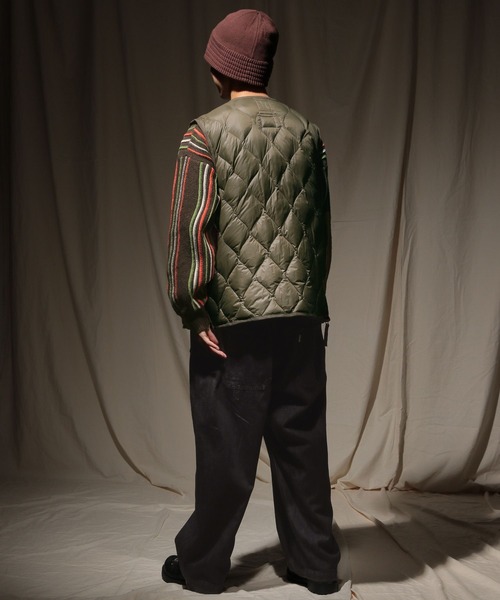 TAION(タイオン)の「【TAION(タイオン)】別注MILITARY LIGHT SHELL DOWN VEST(その他アウター・メンズ・グリーン/ブラック/オリーブ・LARGE/MEDIUM)」の22枚目の写真