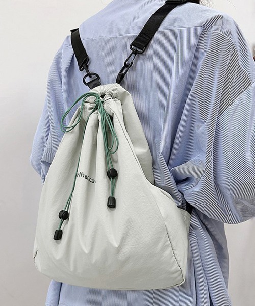 Miniministore(ミニミニストア)の「ナップサック 巾着リュック ボディバッグ(バックパック/リュック・レディース・ライトグレー/ピンク/ブラック・FREE)」の5枚目の写真
