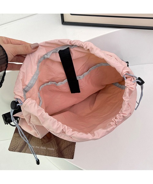 Miniministore(ミニミニストア)の「ナップサック 巾着リュック ボディバッグ(バックパック/リュック・レディース・ライトグレー/ピンク/ブラック・FREE)」の18枚目の写真