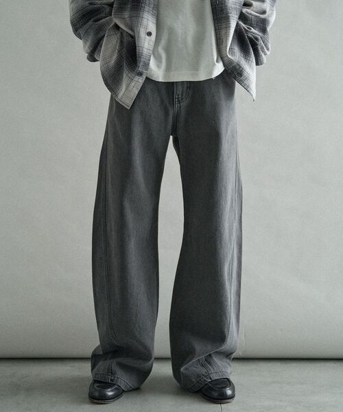 CRAFT STANDARD BOUTIQUE(クラフトスタンダードブティック)の「カーブフレアデニムパンツ(デニムパンツ・メンズ・インディゴブルー/ライトインディゴブルー/グレー・S/M/L)」の2枚目の写真