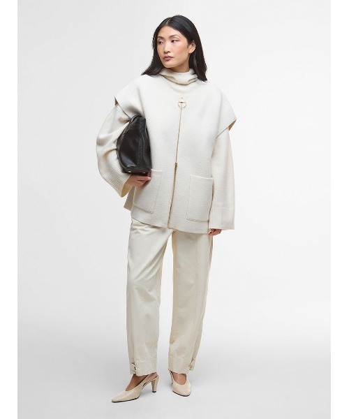 Barbour（バブアー）の「Marthaジップアップ ニットベスト（レディース）（ニット/セーター・レディース・ベージュ/ホワイト・MEDIUM/SMALL）」の3枚目の写真