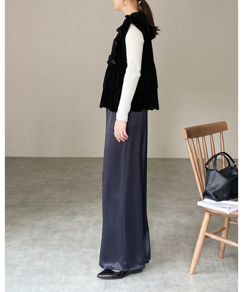 She's Closet（シーズクローゼット）の「深Vネックベロアティアードフリルリボンベスト（ベスト・レディース・ブラック/ブラウン・FREE）」の12枚目の写真