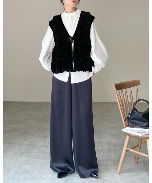 She's Closet（シーズクローゼット）の「深Vネックベロアティアードフリルリボンベスト（ベスト・レディース・ブラック/ブラウン・FREE）」の14枚目の写真