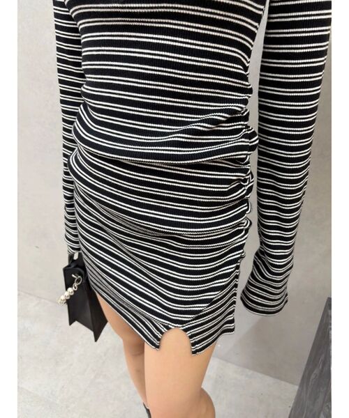 EVRIS（エヴリス）の「ヘンリーネックカットミニワンピース（ワンピース・レディース・グレー/ブラック/その他1・FREE）」の9枚目の写真