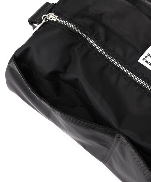 YIE YIE(イエイエ)の「YIE YIE/イエイエ/Y.18 Pattrick Bag / BB12(ショルダーバッグ・レディース・ブラック・F)」の13枚目の写真