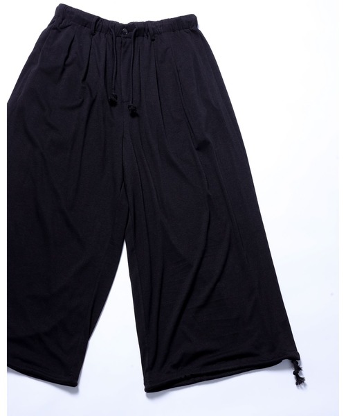 Ruze（ルゼ）の「12 tuck easy wide pants / 12タック イージー ワイドパンツ（その他パンツ・メンズ・ブラック・FREE）」の15枚目の写真