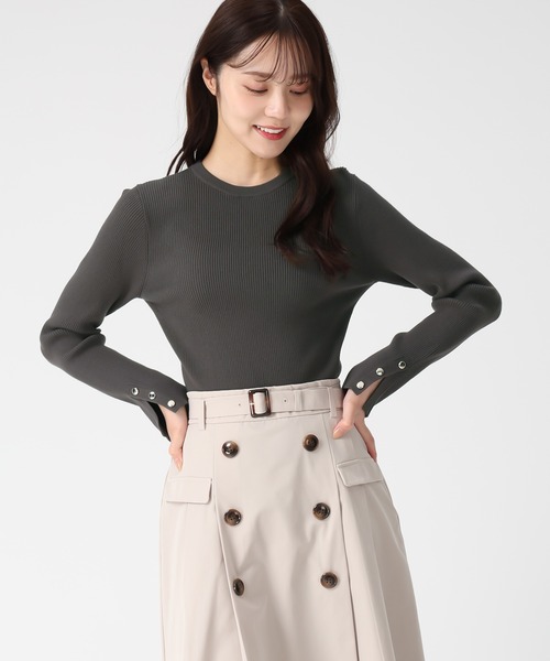 31 Sons de mode（トランテアン　ソン　ドゥ　モード）の「2025秋冬新作 袖スリットボタンリブニット（ニット/セーター・レディース・イエロー/オフホワイト/ライトブルー/チャコールグレー・ﾌﾘ-）」の11枚目の写真