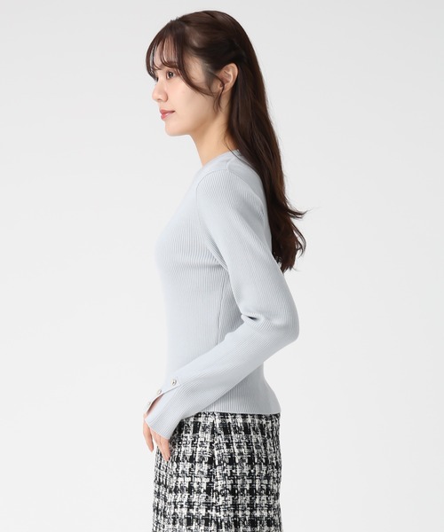 31 Sons de mode（トランテアン　ソン　ドゥ　モード）の「2025秋冬新作 袖スリットボタンリブニット（ニット/セーター・レディース・イエロー/オフホワイト/ライトブルー/チャコールグレー・ﾌﾘ-）」の16枚目の写真