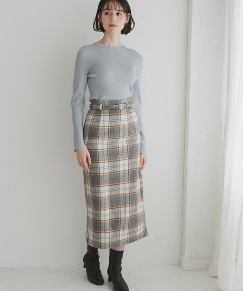 31 Sons de mode（トランテアン　ソン　ドゥ　モード）の「2025秋冬新作 袖スリットボタンリブニット（ニット/セーター・レディース・イエロー/オフホワイト/ライトブルー/チャコールグレー・ﾌﾘ-）」の6枚目の写真