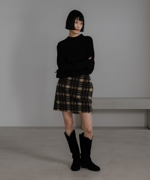 LOWRYS FARM（ローリーズファーム）の「フェザーミニスカート　589591（スカート・レディース・ブラウン/グレー・MEDIUM/LARGE）」の16枚目の写真