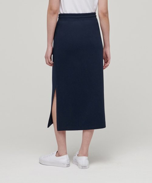 MUSINSA STANDARD WOMAN（ムシンサスタンダードウーマン）の「ウィメンズフラットテリースウェットロングスカート[ネイビー]（スカート・レディース・その他・X-SMALL/SMALL/MEDIUM/LARGE）」の8枚目の写真