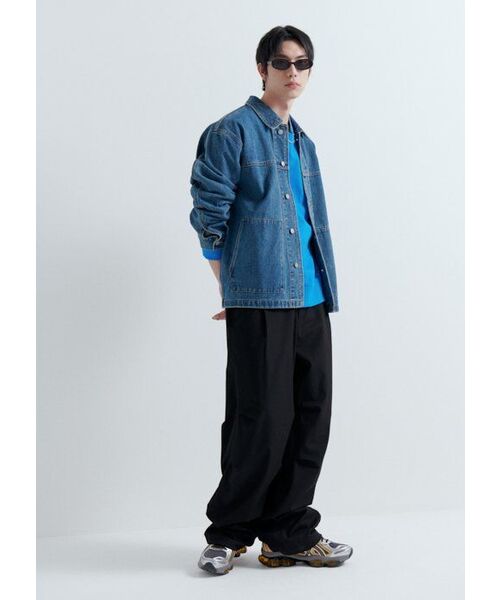 MUSINSA STANDARD（ムシンサスタンダード）の「リラックスデニムチョアジャケット[ミディアムインディゴ]（デニムジャケット・メンズ・その他・MEDIUM/LARGE/X-LARGE）」の13枚目の写真