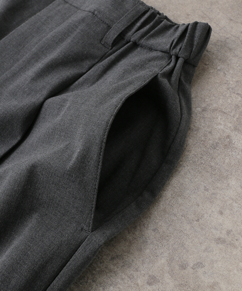 U by SPICK&SPAN(ユーバイスピックアンドスパン)の「《追加4》2WAYトロタックイージーワイド(スラックス・レディース・ネイビー/チャコールグレー・38/36)」の7枚目の写真