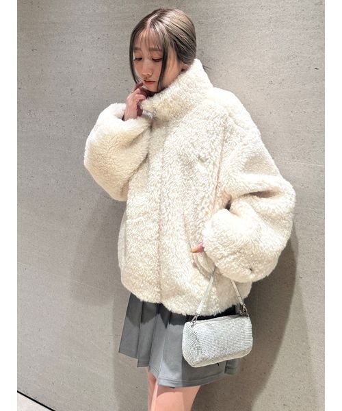 SNIDEL(スナイデル)の「【SNIDEL×PUMA】エコファーブルゾン(ブルゾン・レディース・ホワイト・S)」の19枚目の写真