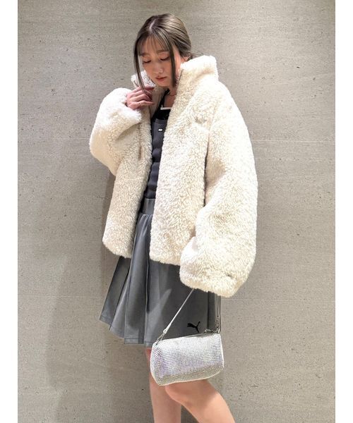 SNIDEL(スナイデル)の「【SNIDEL×PUMA】エコファーブルゾン(ブルゾン・レディース・ホワイト・S)」の10枚目の写真