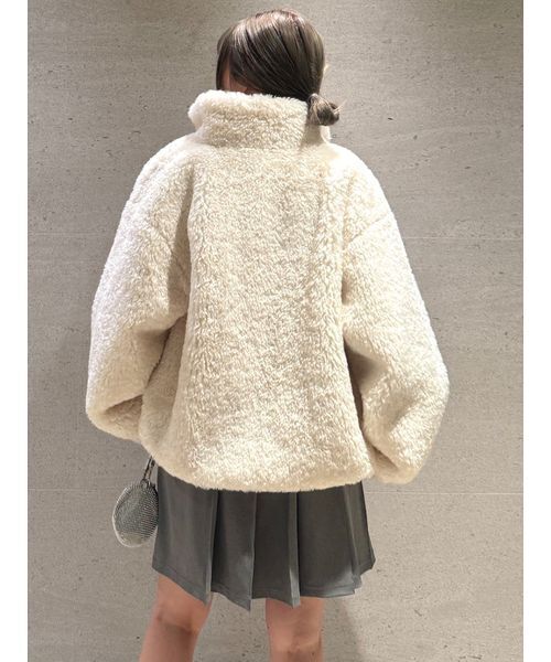 SNIDEL(スナイデル)の「【SNIDEL×PUMA】エコファーブルゾン(ブルゾン・レディース・ホワイト・S)」の11枚目の写真