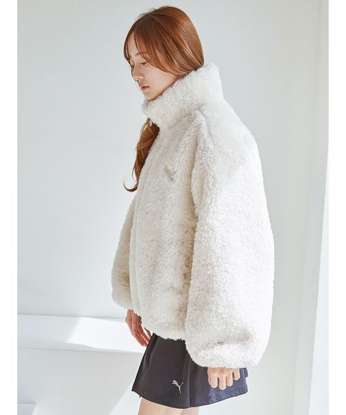 SNIDEL(スナイデル)の「【SNIDEL×PUMA】エコファーブルゾン(ブルゾン・レディース・ホワイト・S)」の4枚目の写真