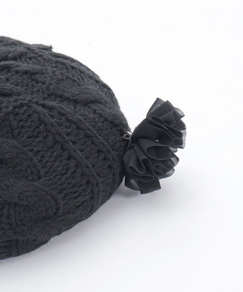 axes femme（アクシーズファム）の「コサージュ付きニットベレー（ハンチング/ベレー帽・レディース・ブラック/キナリ・FREE）」の15枚目の写真