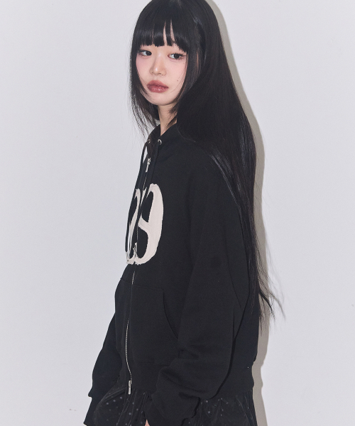 129 Logo Patch Hooded Zip-Up（パーカー）｜ILLIGO（イリゴ）の