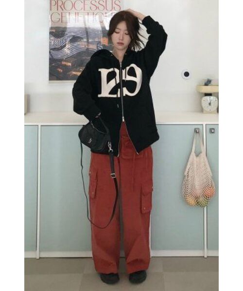 129 Logo Patch Hooded Zip-Up（パーカー）｜ILLIGO（イリゴ）の