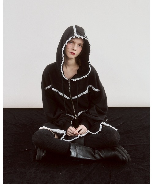 lilLilly（リルリリー）の「レースビッグフーディー（パーカー・レディース・ブラック/グレー・FREE）」の18枚目の写真